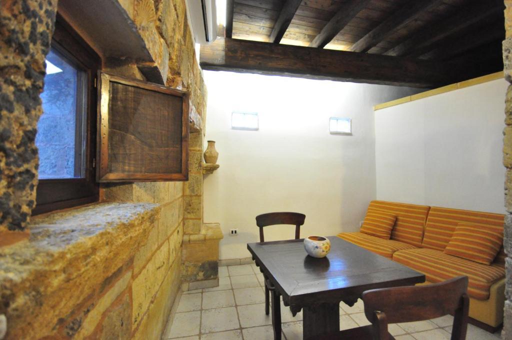 Felline In Bed&Breakfast Dimora Di Charme El Salento Room photo